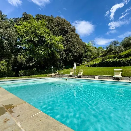 Con Piscina La Ferriera