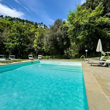 Con Piscina La Ferriera