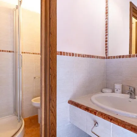 Con Piscina La Ferriera